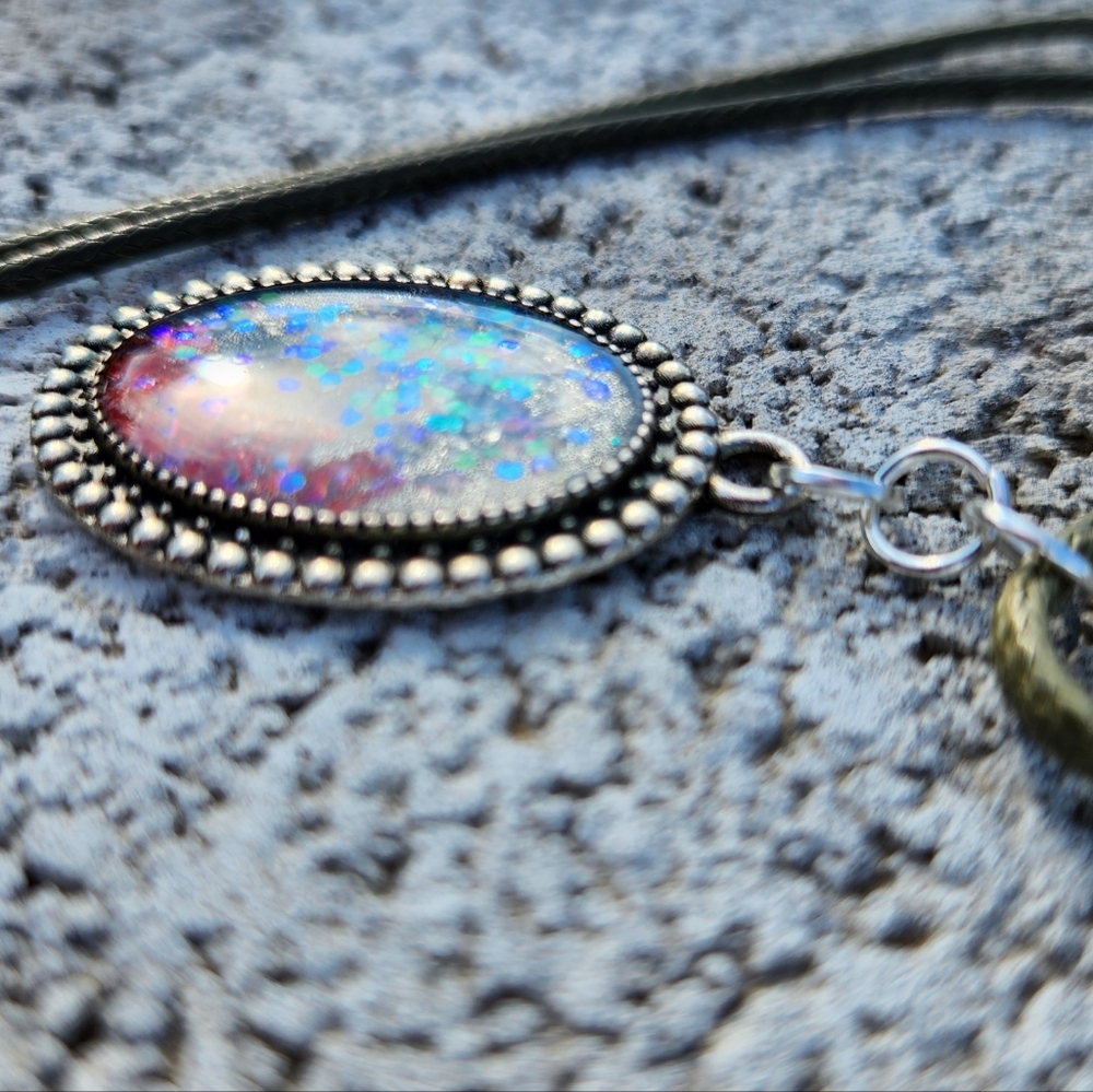 Handcrafted Necklace - Picture 3 of 6